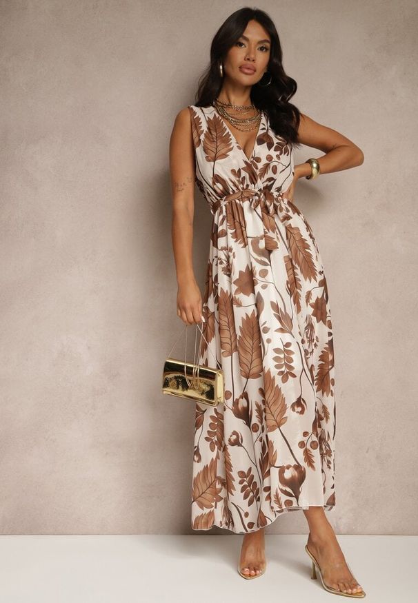 Renee - Brązowa Sukienka z Wiskozą z Kopertowym Dekoltem i Wiązanym Paskiem Natisolve. Typ kołnierza: dekolt kopertowy. Kolor: brązowy. Materiał: wiskoza. Typ sukienki: kopertowe. Styl: klasyczny