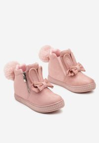 Born2be - Różowe Botki Ozdobione Futrzanym Pomponem i Suwakiem Maziena. Okazja: na spacer, na uczelnię, na co dzień. Kolor: różowy. Materiał: futro. Wzór: aplikacja. Styl: klasyczny, casual, elegancki #3