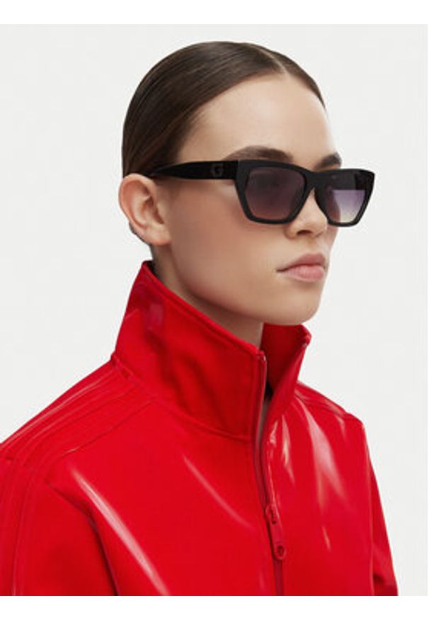 Guess Okulary przeciwsłoneczne GU00203-H Czarny. Kolor: czarny