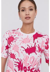 Love Moschino T-shirt damski kolor różowy. Okazja: na co dzień. Kolor: różowy. Materiał: dzianina. Styl: casual #3