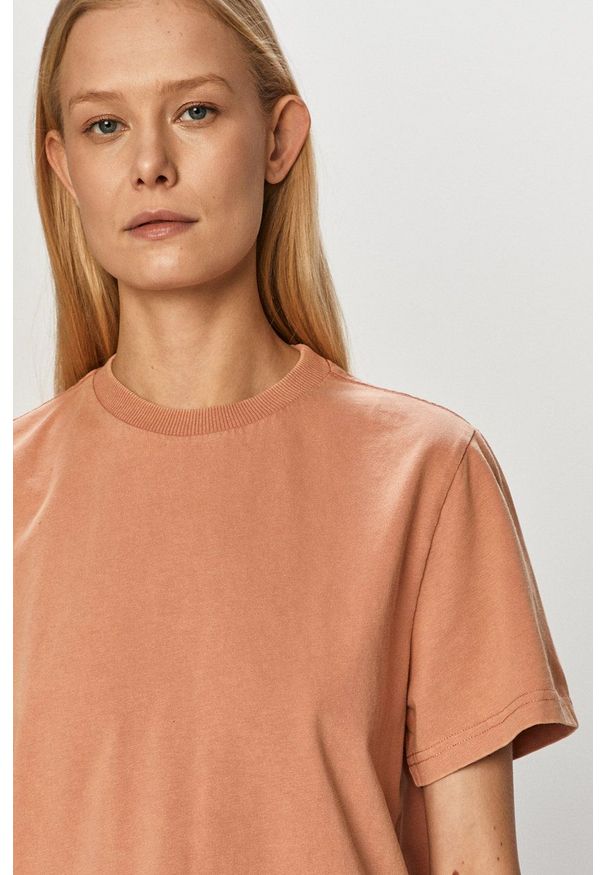 Dr. Denim - T-shirt. Kolor: różowy. Materiał: denim. Wzór: gładki