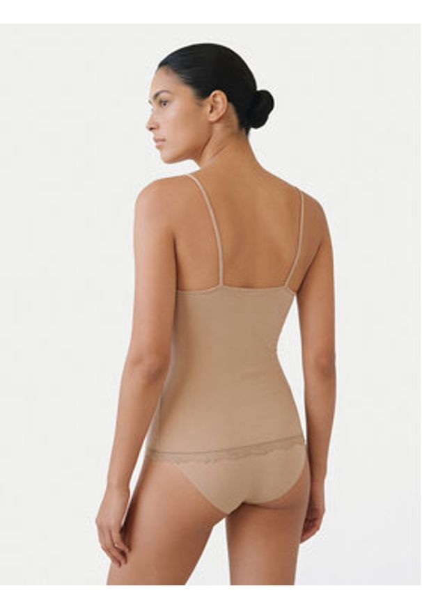 YSABEL MORA - Ysabel Mora Podkoszulek 19459 Beżowy jasny Slim Fit. Kolor: beżowy. Materiał: wiskoza