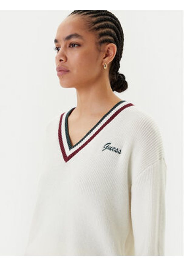 Guess Sweter V5BR01 Z1152 Écru Regular Fit. Materiał: akryl