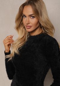Renee - Czarny Sweter Wełniany z Alpaką Paffo. Kolor: czarny. Materiał: wełna. Długość rękawa: długi rękaw. Długość: długie. Wzór: jednolity. Styl: klasyczny #4
