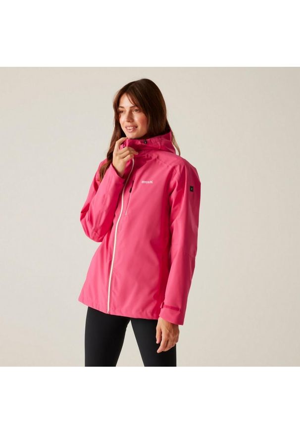 Regatta - Kurtka turystyczna przeciwdeszczowa damska Birchdale wodoodporna. Kolor: różowy. Materiał: tkanina, poliester. Sport: turystyka piesza