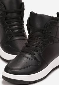 Renee - Czarne Sneakersy Sznurowane za Kostkę z Perforacją Filomena. Wysokość cholewki: za kostkę. Kolor: czarny #3