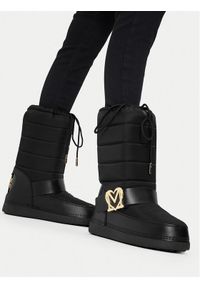 Love Moschino - LOVE MOSCHINO Śniegowce JA24052G1LISB00B Czarny. Kolor: czarny. Materiał: materiał #1