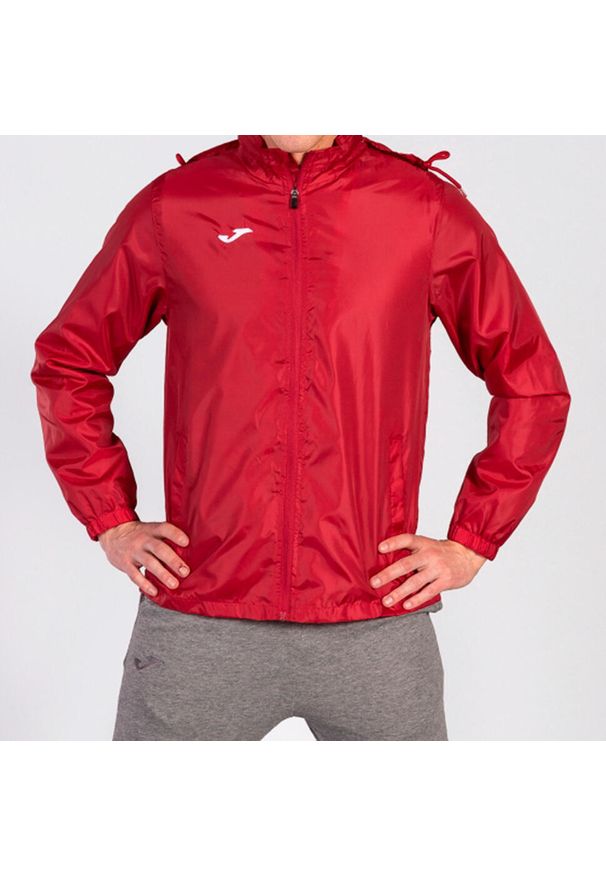 Kurtka do biegania męska Joma Iris przeciwdeszczowa. Kolor: czerwony. Materiał: syntetyk. Sport: bieganie