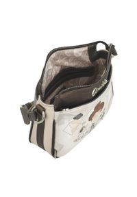 Torebka damska Anekke, listonoszka z dekoracyjnym nadrukiem i metalowym logo zapinana na suwak wyposażona w regulowany pasek oraz ozdobną zawieszkę,. Kolor: brązowy. Wzór: nadruk. Styl: casual, elegancki. Rodzaj torebki: na ramię #2