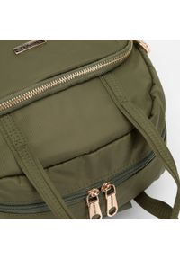 Wittchen - Damski plecak z nylonu z długimi uchwytami. Kolor: zielony. Materiał: nylon. Styl: klasyczny, sportowy #2