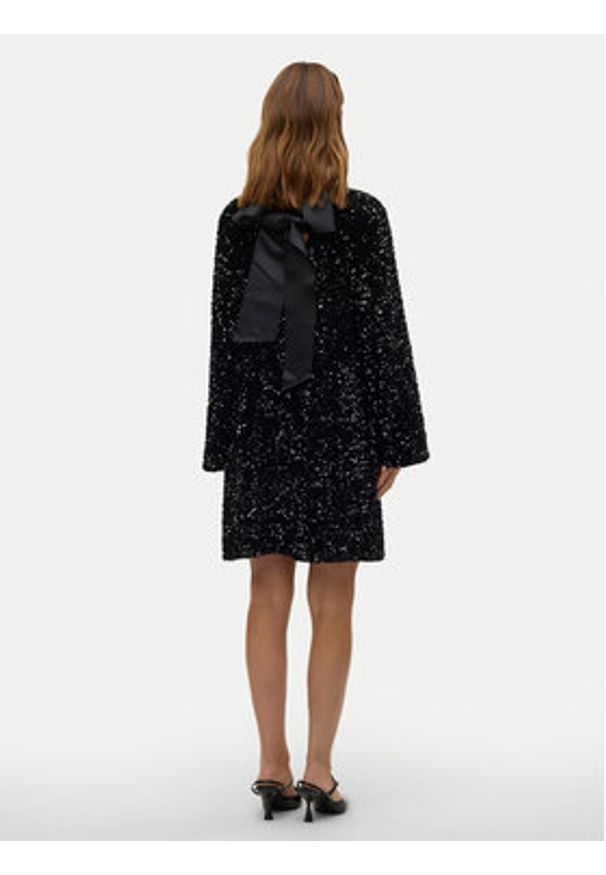 Vero Moda Sukienka koktajlowa Etta 10317153 Czarny Relaxed Fit. Kolor: czarny. Materiał: syntetyk. Styl: wizytowy