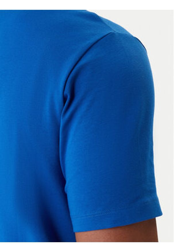 Karl Lagerfeld - KARL LAGERFELD T-Shirt 755780 561235 Niebieski Regular Fit. Typ kołnierza: dekolt w karo. Kolor: niebieski. Materiał: bawełna