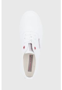 Cross Jeans Tenisówki damskie kolor biały. Nosek buta: okrągły. Zapięcie: sznurówki. Kolor: biały. Materiał: guma. Szerokość cholewki: normalna. Obcas: na platformie #3