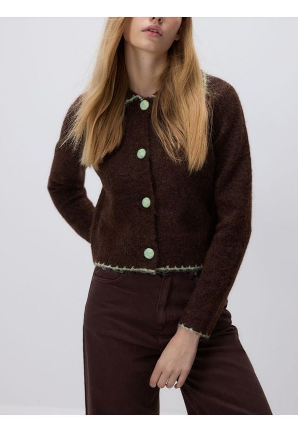 Reserved - Kardigan z kołnierzykiem - brązowy. Kolor: brązowy. Materiał: dzianina, wełna