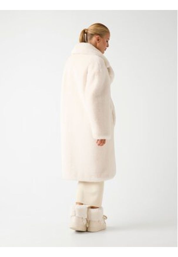Guess Kurtka przejściowa 179850 Beżowy Classic Fit. Kolor: beżowy