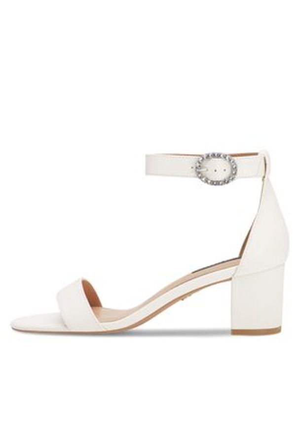 Nine West Sandały WFA2641-1 Biały. Kolor: biały. Materiał: skóra