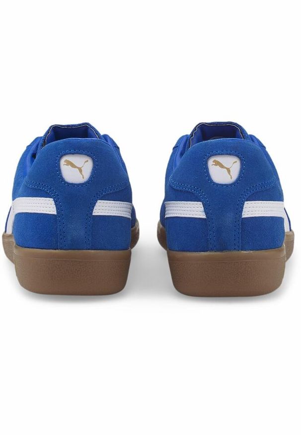 Buty do chodzenia męskie Puma 10669501. Zapięcie: sznurówki. Kolor: biały, beżowy, niebieski, wielokolorowy. Materiał: materiał. Szerokość cholewki: normalna. Sezon: lato. Sport: turystyka piesza