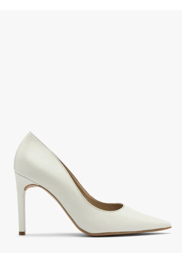 Ryłko - Kremowe czółenka na szpilce. Kolor: biały. Materiał: skóra. Obcas: na szpilce. Styl: street. Wysokość obcasa: wysoki