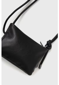 Calvin Klein torebka kolor czarny. Kolor: czarny. Rodzaj torebki: na ramię #4