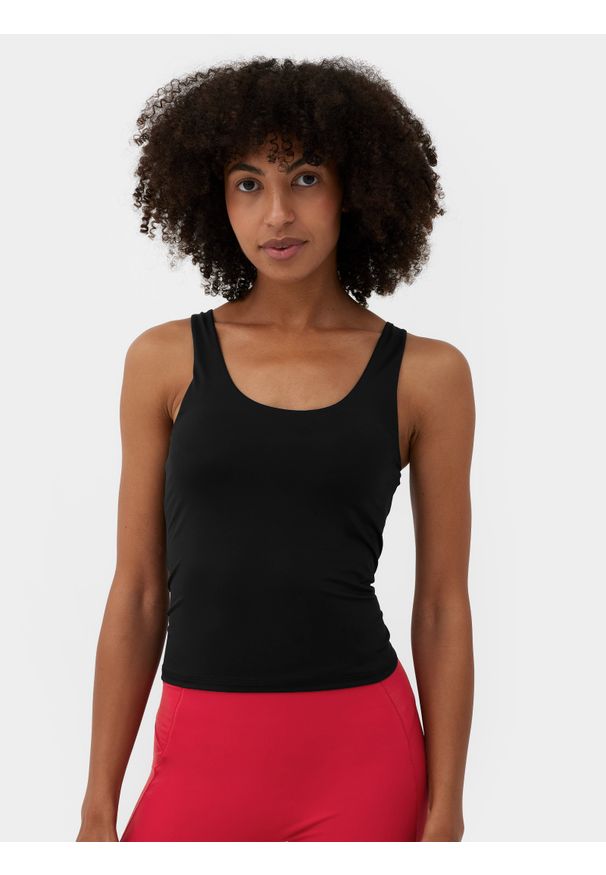 4f - Crop top do jogi szybkoschnący damski. Kolor: czarny. Materiał: dzianina, materiał, elastan. Sport: joga i pilates