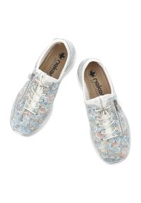 Półbuty damskie Rieker, cholewka materiałowa z nadrukiem kwiatowym wsuwane na płaskiej podeszwie, multikolor, L3252-91. Okazja: na co dzień, na spacer. Zapięcie: bez zapięcia. Kolor: wielokolorowy. Materiał: materiał. Szerokość cholewki: normalna. Wzór: nadruk, kwiaty. Obcas: na płaskiej podeszwie. Styl: klasyczny, casual #3