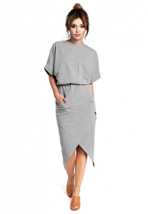 BE - Efektowna sukienka o awangardowym kroju. Materiał: dresówka, bawełna, dzianina, materiał, elastan
