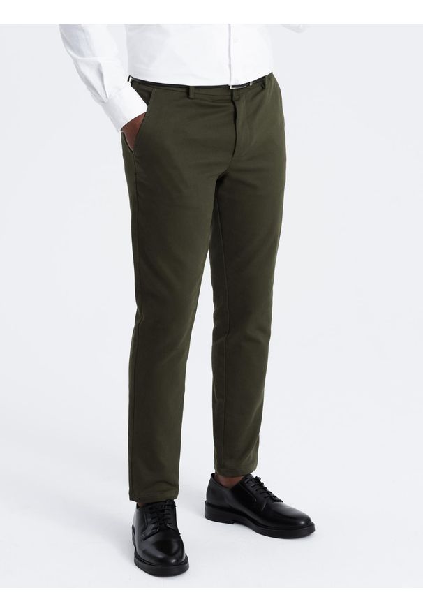 Ombre Clothing - Spodnie męskie chino SLIM FIT z delikatną teksturą - ciemnooliwkowe V4 - Rozmiar: XXL. Kolor: oliwkowy. Materiał: bawełna, materiał