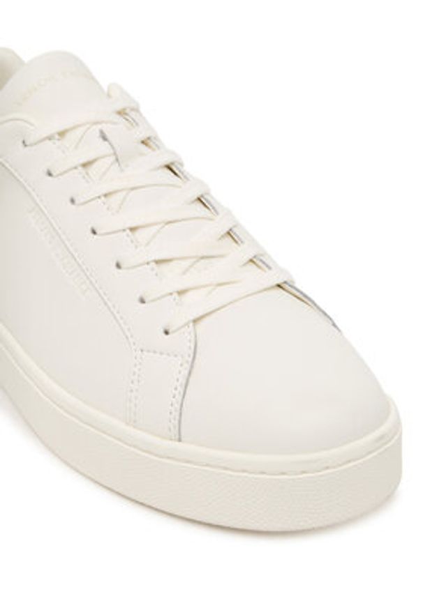 Armani Exchange Sneakersy XM000141 AF11912 M0036 Biały. Kolor: biały. Materiał: skóra