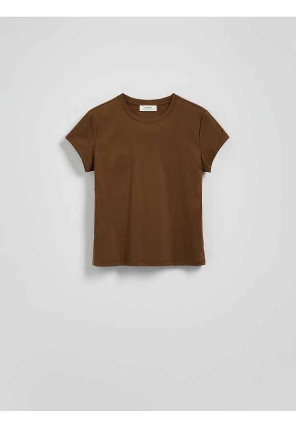 Reserved - T-shirt z domieszką jedwabiu - brązowy. Kolor: brązowy. Materiał: jedwab