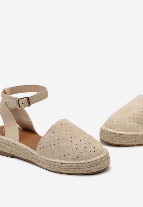 Renee - Beżowe Espadryle na Podeszwie z Plecionką Zapinane Przy Kostce Griolla. Kolor: beżowy. Sezon: lato