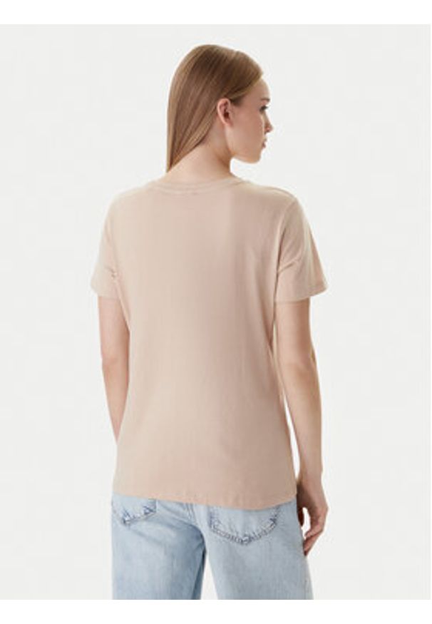 Guess T-Shirt V2YI07 K8HM0 Beżowy Regular Fit. Kolor: beżowy. Materiał: bawełna