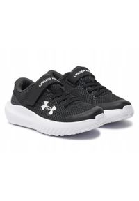 Under Armour - BUTY dziecięce UNDER ARMOUR 3027104-001 na rzepę czarne siateczka 31,5. Zapięcie: rzepy. Kolor: czarny, niebieski, wielokolorowy. Sport: turystyka piesza