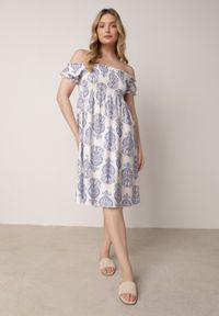 Born2be - Niebieska Wiskozowa Sukienka Hiszpanka w Etniczny Wzór Hywen. Okazja: na co dzień. Typ kołnierza: dekolt hiszpanka. Kolor: niebieski. Materiał: wiskoza. Wzór: paisley. Sezon: lato. Typ sukienki: rozkloszowane, proste. Styl: casual, klasyczny #5