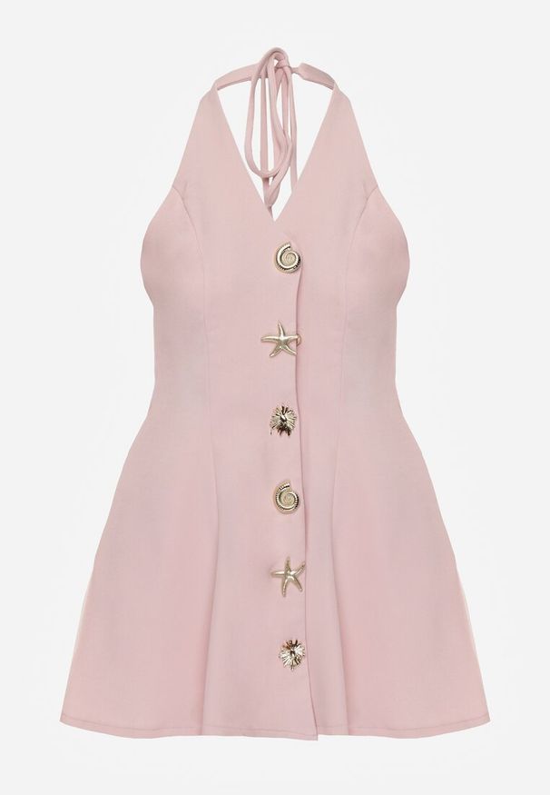 Renee - Różowa Sukienka Taliowana Rozkloszowana z Ozdobnymi Złotymi Guzikami i Wiązaniem na Szyi Argica. Okazja: na co dzień. Kolor: różowy. Materiał: jeans, poliester. Sezon: lato. Styl: casual, klasyczny, elegancki