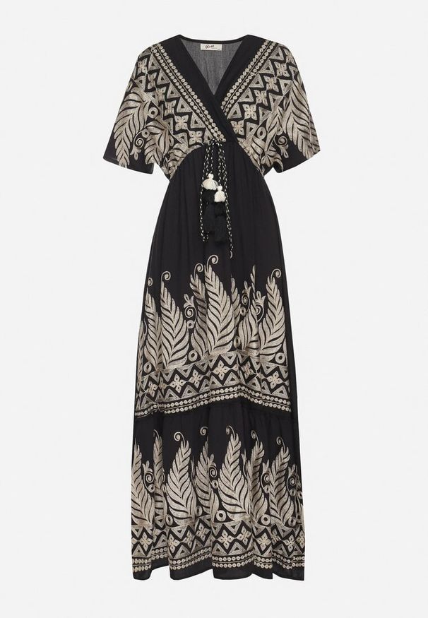 Born2be - Czarna Kopertowa Sukienka z Wiskozy Zdobiona Frędzlami i Metalicznym Haftem Redeirae. Okazja: na spacer, na co dzień. Typ kołnierza: dekolt w serek. Kolor: czarny. Materiał: wiskoza. Wzór: haft, aplikacja. Typ sukienki: kopertowe. Styl: casual, klasyczny