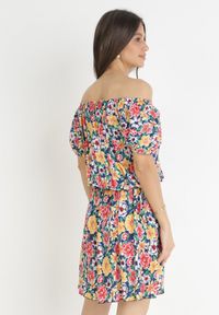 Born2be - Granatowo-Żółta Sukienka Hiszpanka z Gumką w Pasie Cedrinth. Typ kołnierza: dekolt hiszpanka. Kolor: niebieski. Materiał: tkanina, wiskoza. Długość rękawa: krótki rękaw. Wzór: nadruk, kwiaty #4