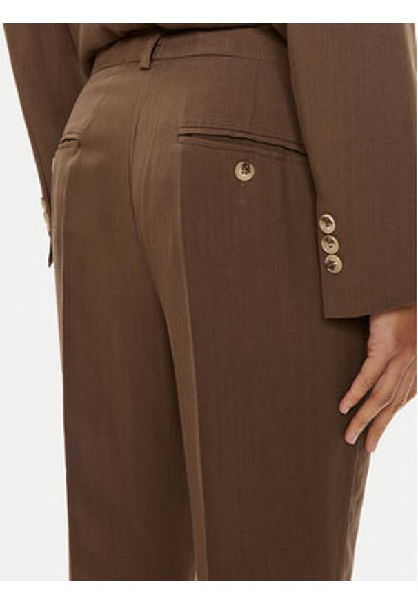 ViCOLO Spodnie materiałowe TB1564 Brązowy Regular Fit. Kolor: brązowy. Materiał: wiskoza