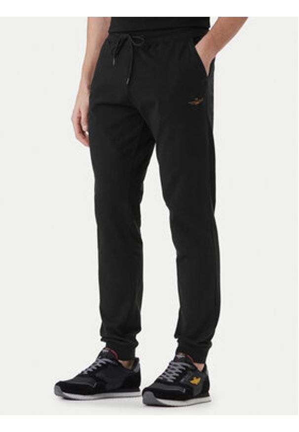 Aeronautica Militare Dres 261TF0108UF00674 Czarny Regular Fit. Kolor: czarny. Materiał: bawełna
