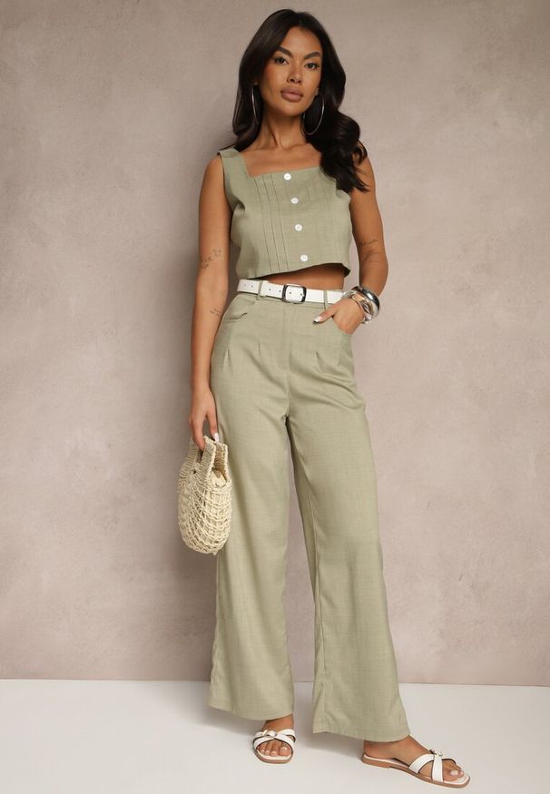 Renee - Zielony Komplet Top Zdobiony Guzikami i Spodnie o Szerokim Kroju Liracelle. Kolor: zielony. Wzór: aplikacja