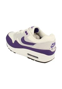 Buty do chodzenia męskie Nike Air Span II. Zapięcie: sznurówki. Kolor: biały. Materiał: materiał. Szerokość cholewki: normalna. Sport: turystyka piesza