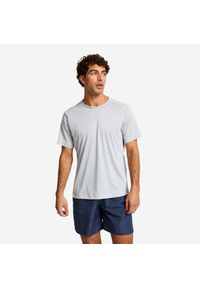 DOMYOS - Koszulka fitness męska Domyos krótki rękaw. Kolor: szary. Materiał: poliester, materiał. Długość rękawa: krótki rękaw. Długość: krótkie. Sport: fitness #1