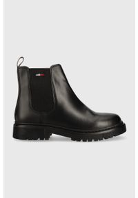 Tommy Jeans sztyblety skórzane Tommy Jeans Flat Chelsea damskie kolor czarny na płaskim obcasie. Nosek buta: okrągły. Kolor: czarny. Materiał: skóra. Obcas: na obcasie. Wysokość obcasa: niski #1
