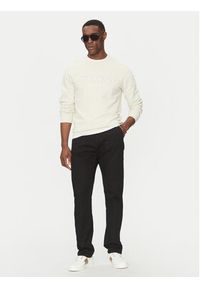 Guess Spodnie materiałowe M5RB51 WGXW1 Czarny Regular Fit. Kolor: czarny. Materiał: bawełna #4