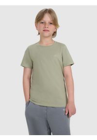 4f - 4F T-shirt regular gładki chłopięcy - zielony 152 (11-12 lat). Okazja: na co dzień. Kolor: zielony. Materiał: bawełna, materiał, jersey. Długość rękawa: krótki rękaw. Długość: krótkie. Wzór: gładki. Sezon: lato. Styl: klasyczny, młodzieżowy, sportowy, casual