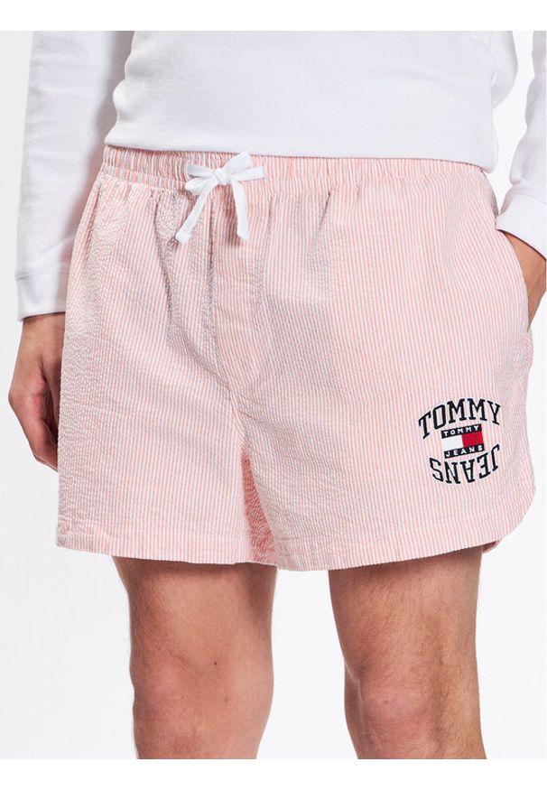 Tommy Jeans Szorty materiałowe DM0DM16294 Pomarańczowy Regular Fit. Kolor: pomarańczowy. Materiał: bawełna