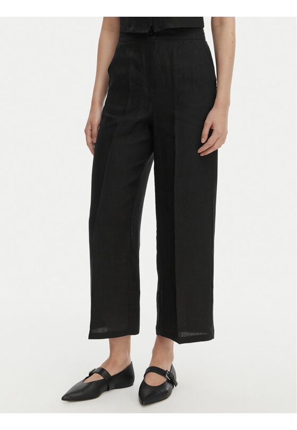 Marella Kuloty Clava 2615131182 Czarny Regular Fit. Kolor: czarny. Materiał: len