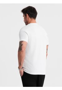 Ombre Clothing - Męski klasyczny bawełniany T-shirt BASIC - biały V4 OM-TSBS-0236 - XXL. Okazja: na co dzień. Kolor: biały. Materiał: bawełna. Styl: klasyczny