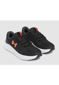 Buty do biegania męskie Under Armour UACHARGEDSURGE3027000004. Zapięcie: sznurówki. Kolor: czarny. Materiał: syntetyk, tkanina, materiał. Szerokość cholewki: normalna. Sport: bieganie