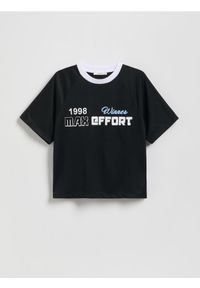 Reserved - Szybkoschnący t-shirt z nadrukiem - czarny. Kolor: czarny. Materiał: dzianina. Wzór: nadruk