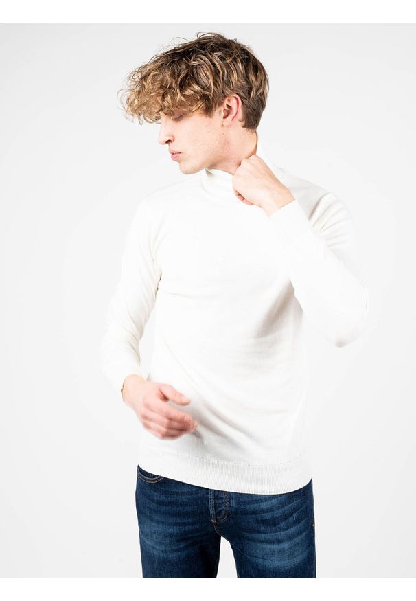 Xagon Man Sweter "Turtleneck" | A22081 & ELV18 | Mężczyzna | Kremowy. Okazja: na co dzień. Typ kołnierza: golf. Kolor: kremowy. Materiał: nylon, wełna, poliester, akryl. Styl: casual